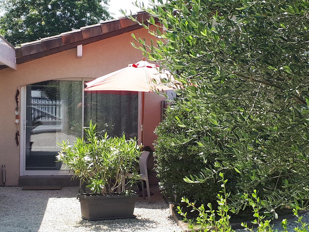 Le Soleil Couchant Angresse Exterior photo